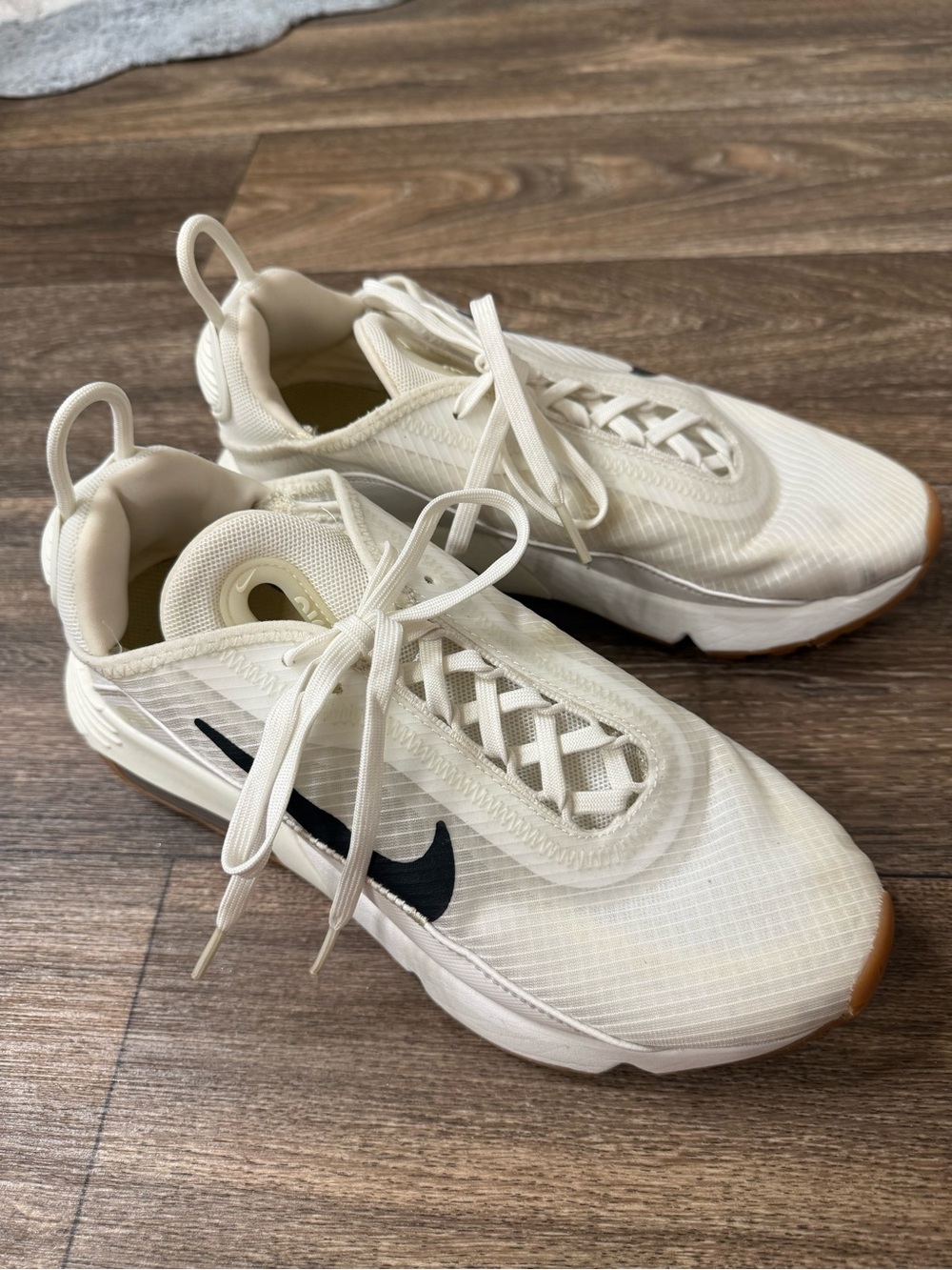 Women's Nike Air Max 2090 Twist 'Fossil Gum' sneakers